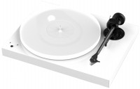 Pro-Ject: X1B Turntable 